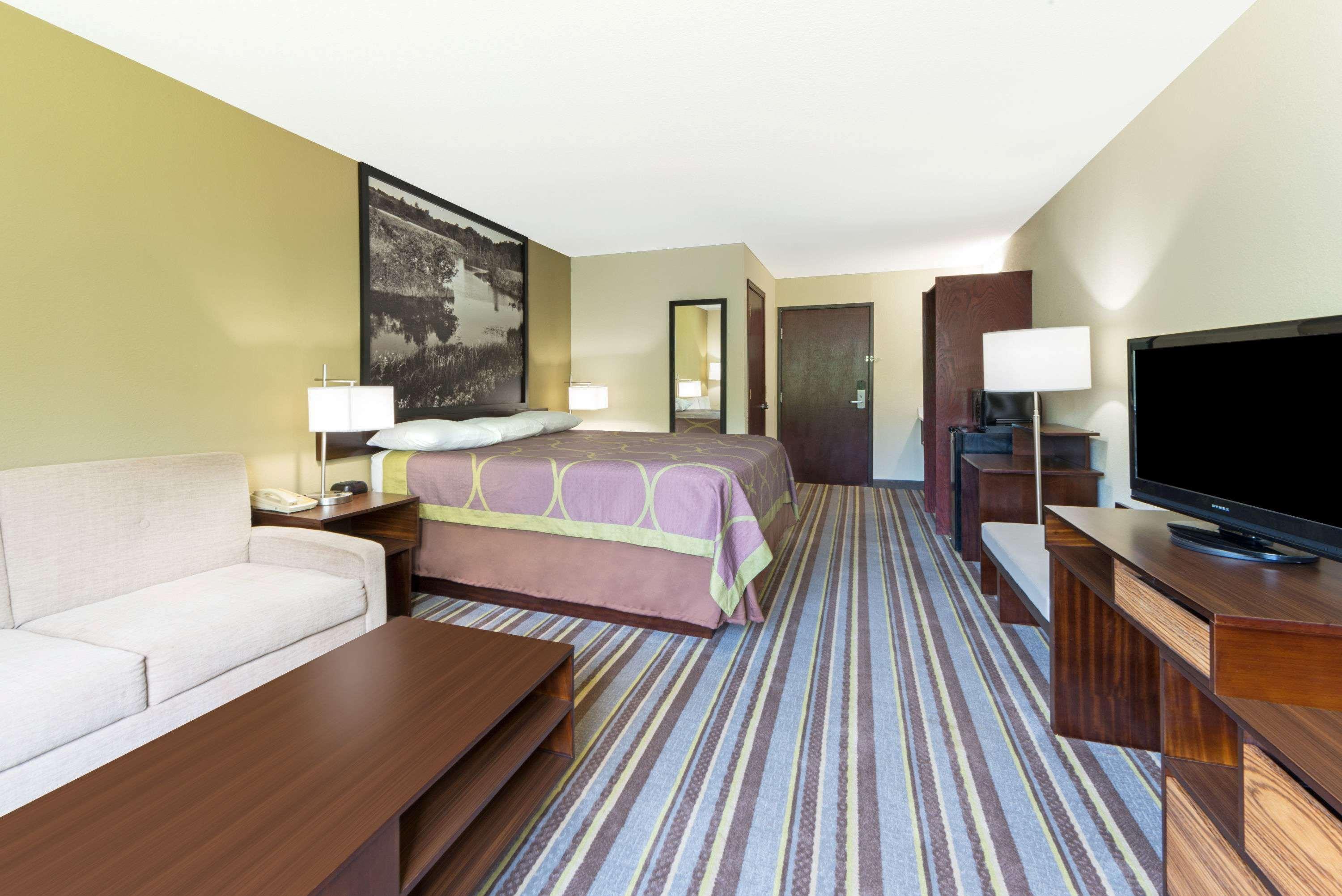 Super 8 By Wyndham Perry Hotel Exterior foto
